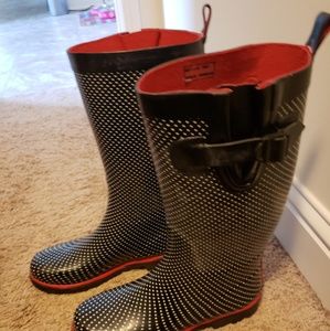 Rain boots